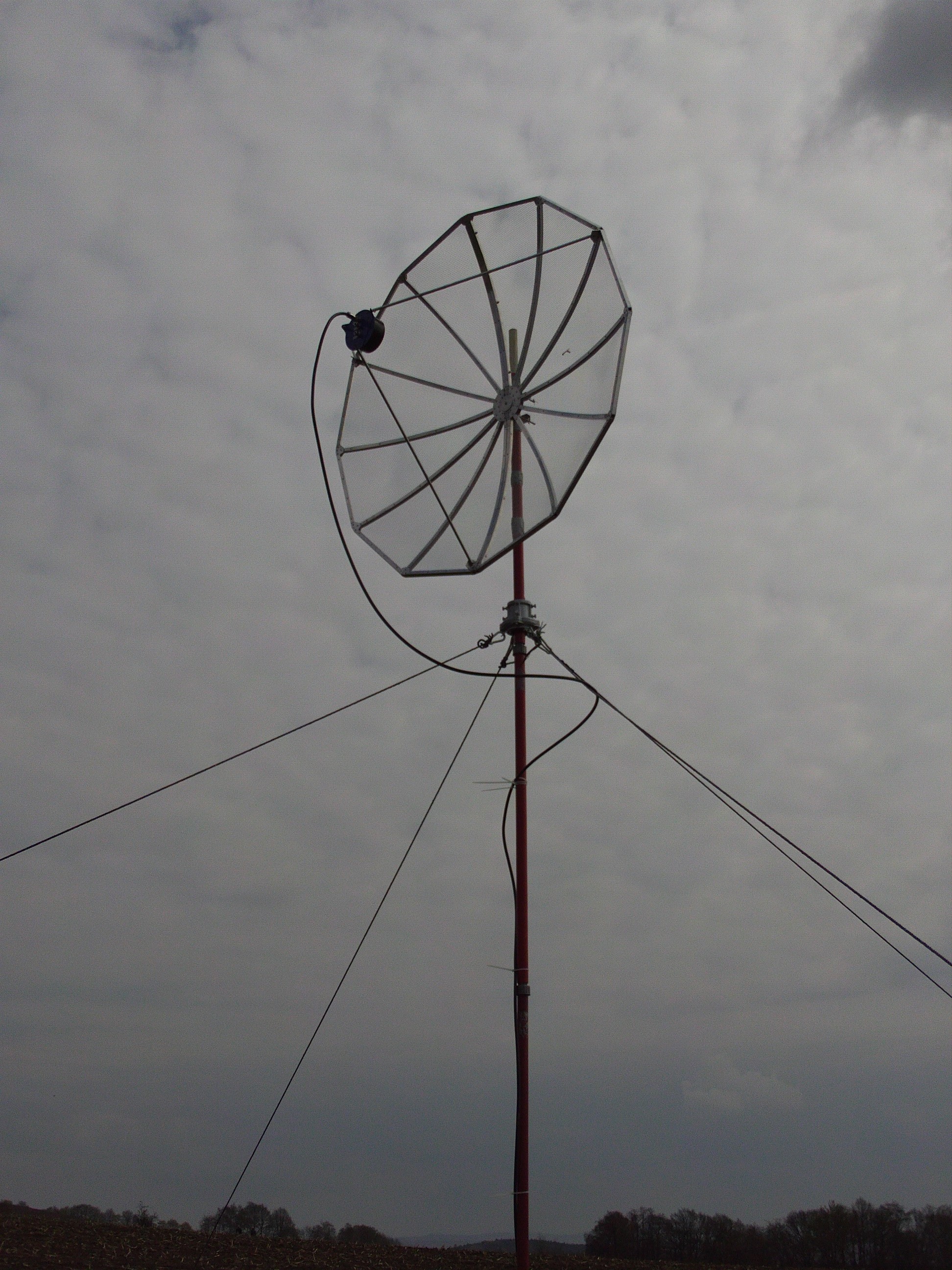 new 1.5m dish on portable tower